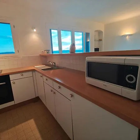 Grilaf - Pour 4 Personnes Au Coeur Du Village De * Grimaud